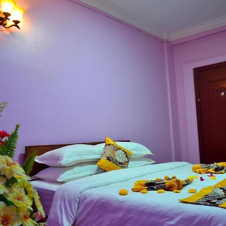 Hotel Ye Myanmar Мандалай Экстерьер фото