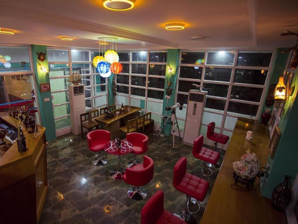 Hotel Ye Myanmar Мандалай Экстерьер фото