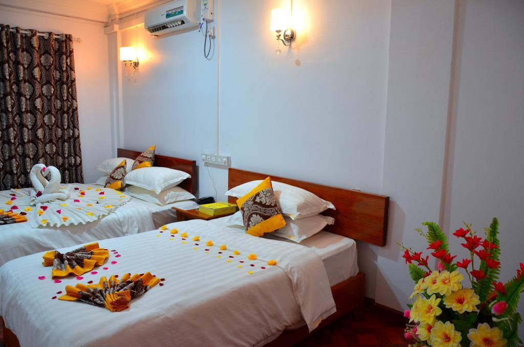 Hotel Ye Myanmar Мандалай Экстерьер фото