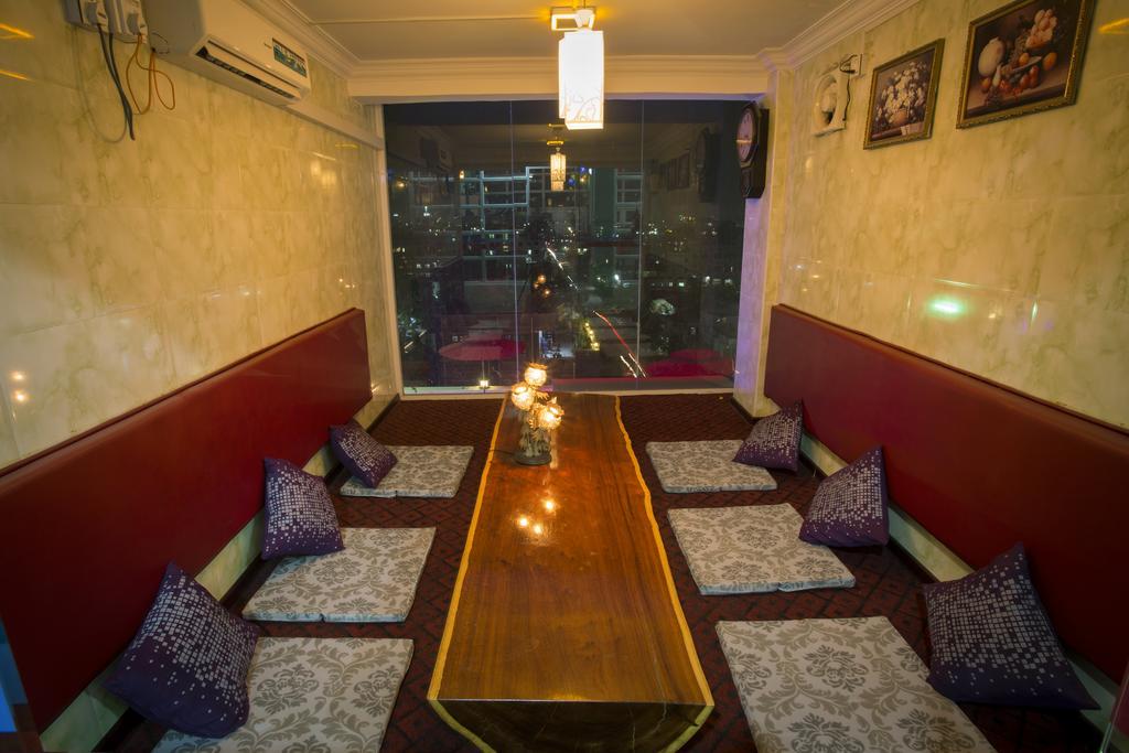 Hotel Ye Myanmar Мандалай Экстерьер фото