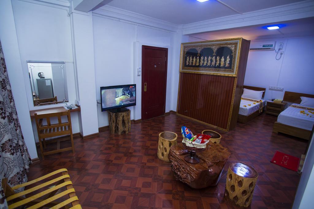 Hotel Ye Myanmar Мандалай Экстерьер фото