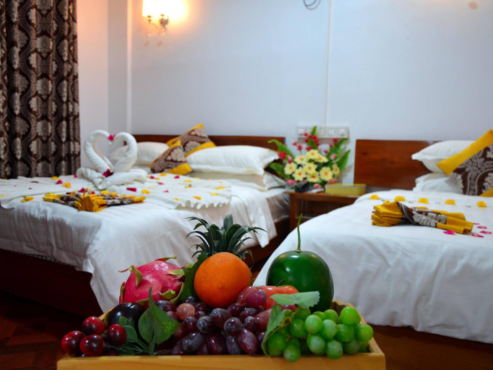 Hotel Ye Myanmar Мандалай Экстерьер фото